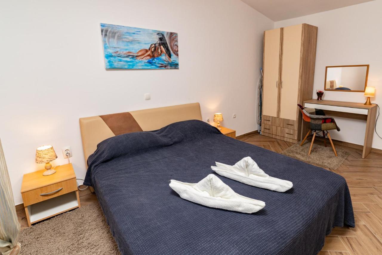 Holiday Home Kerniat Пула Екстер'єр фото