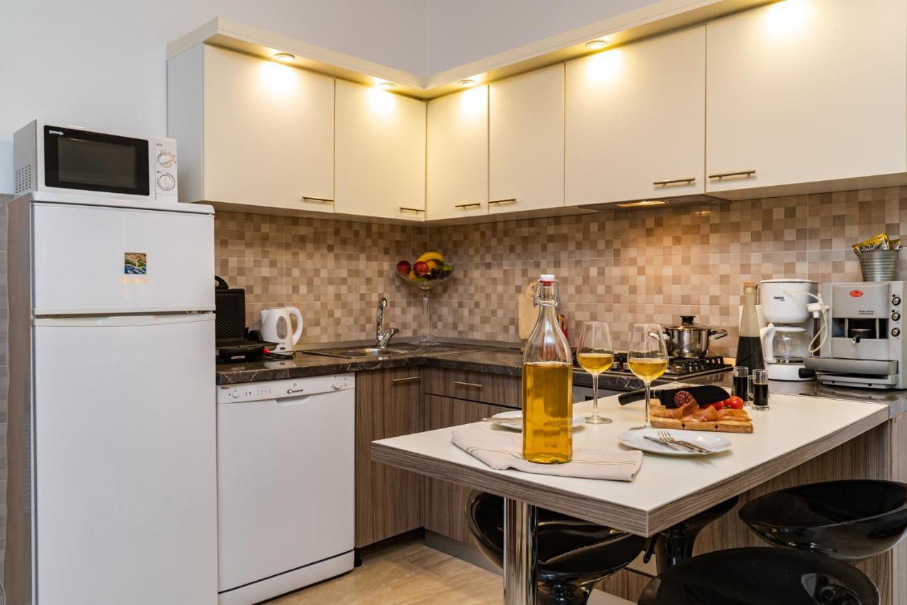 Holiday Home Kerniat Пула Екстер'єр фото